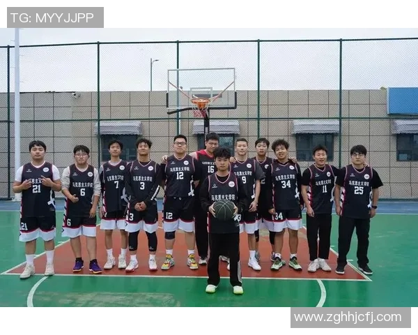 武汉篮球队荣登篮球配合排行榜第三名展现团队实力与默契 武汉篮球队荣登篮球配合排行榜第三名展现团队实力与默契